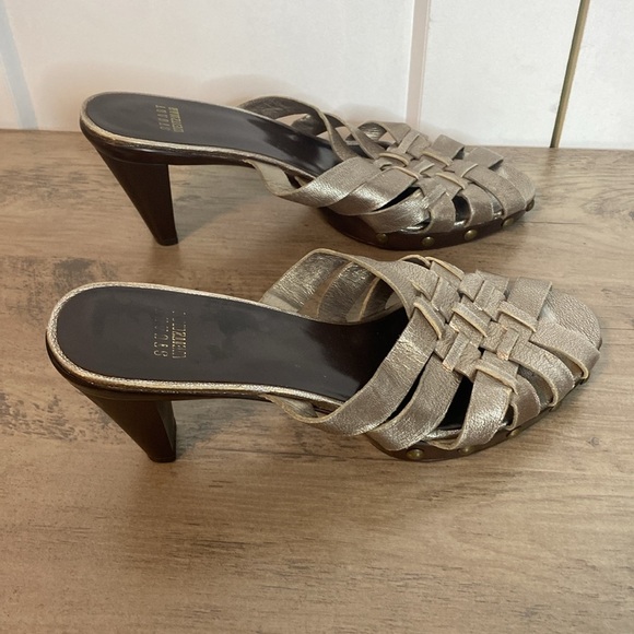 Stuart Weitzman | Dark Bronze Leather Woven Heeled Sandals - Clog Stud Style - 8 - Picture 7 of 8